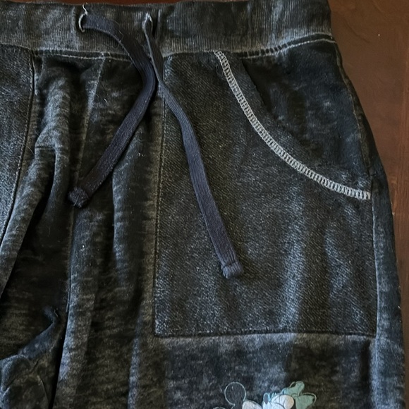 Disney sweatpants/joggers pants washed black lightweight knit size medium - Picture 15 of 16